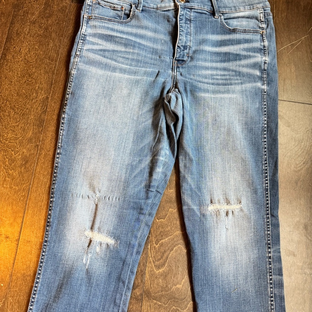 White House Black Market Women's Skinny Jeans Blue Distressed - Picture 4 of 13